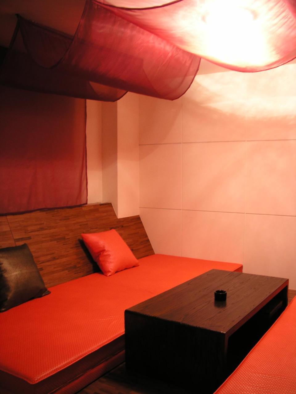 Hip Spa Motel Taichung Extérieur photo